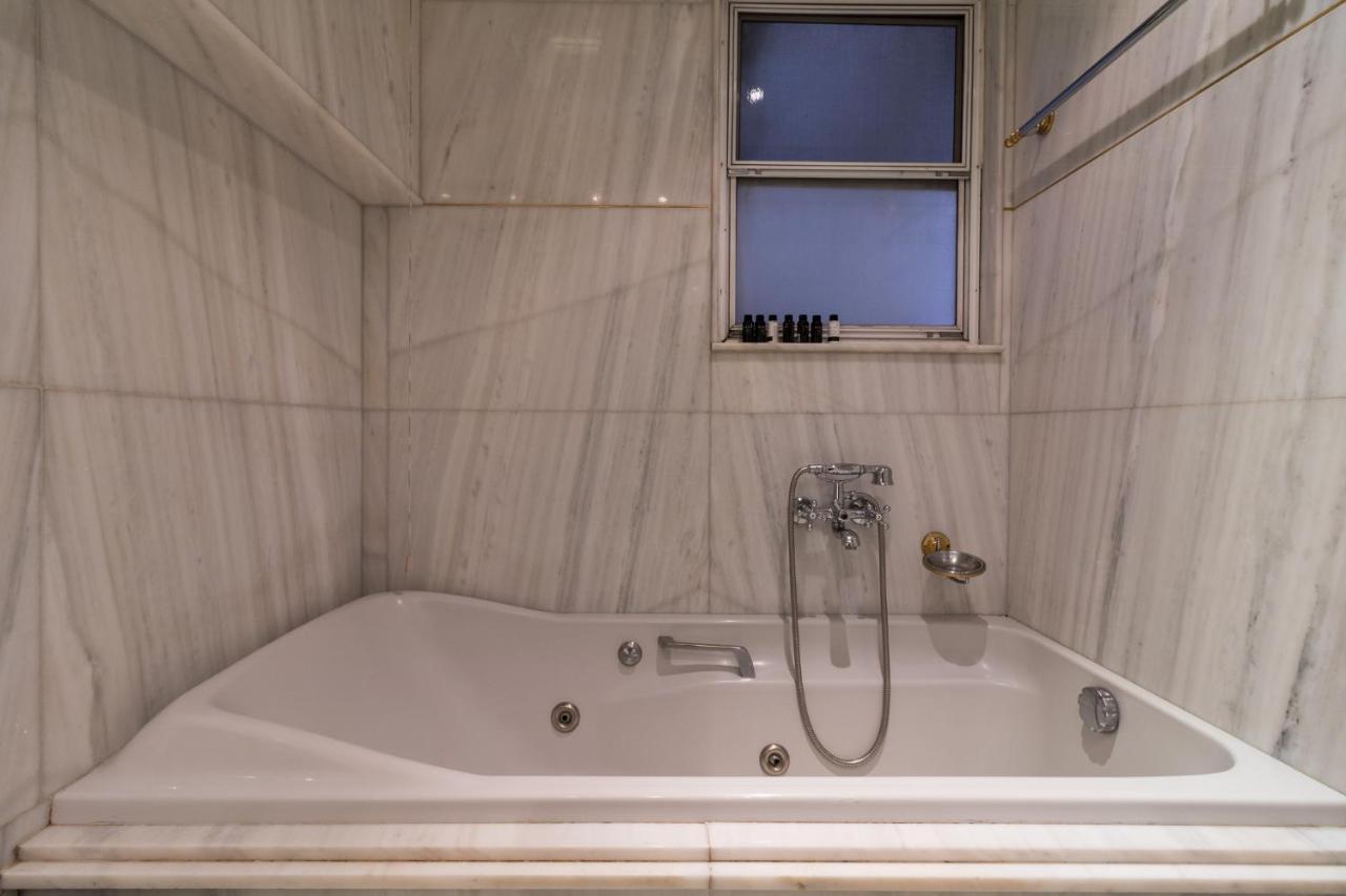 Deco Marble Apt With Acropolis View Athènes Extérieur photo